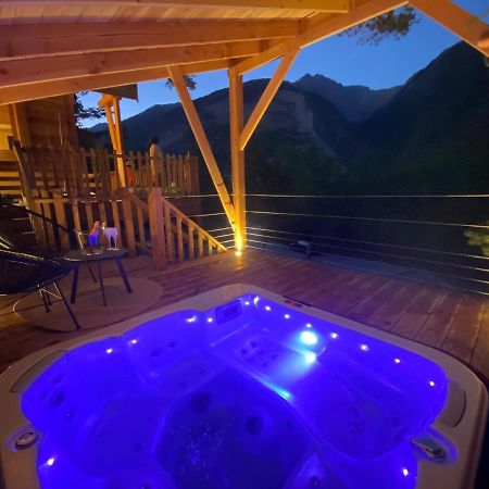Chalet L'Empreinte Saint-Étienne-de-Tinée Esterno foto