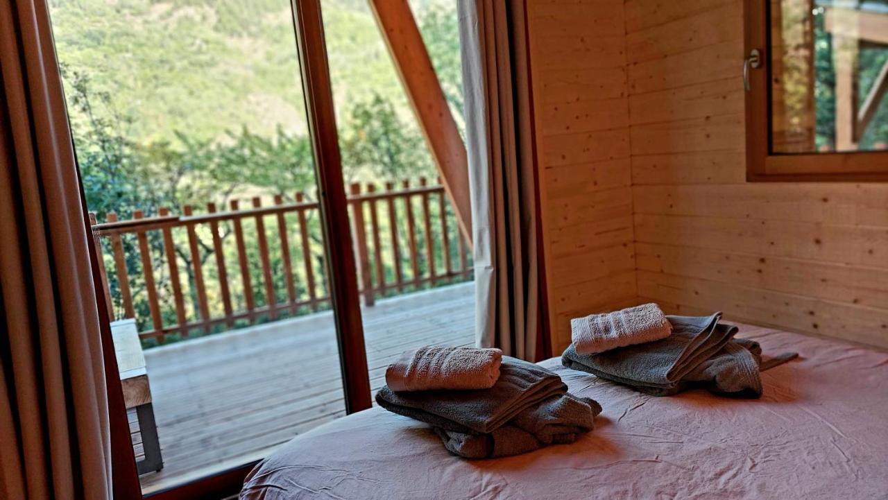 Chalet L'Empreinte Saint-Étienne-de-Tinée Esterno foto