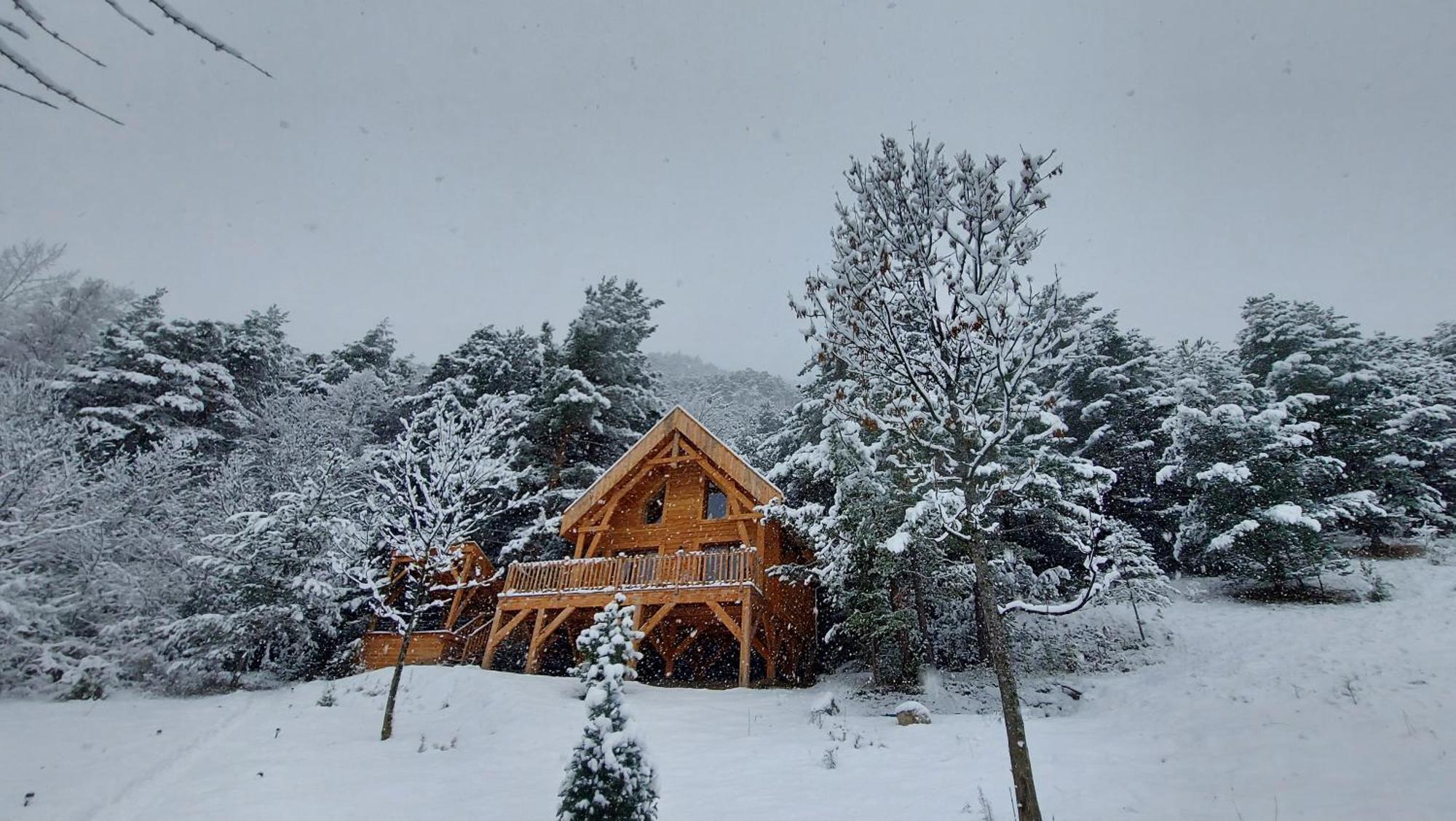 Chalet L'Empreinte Saint-Étienne-de-Tinée Esterno foto